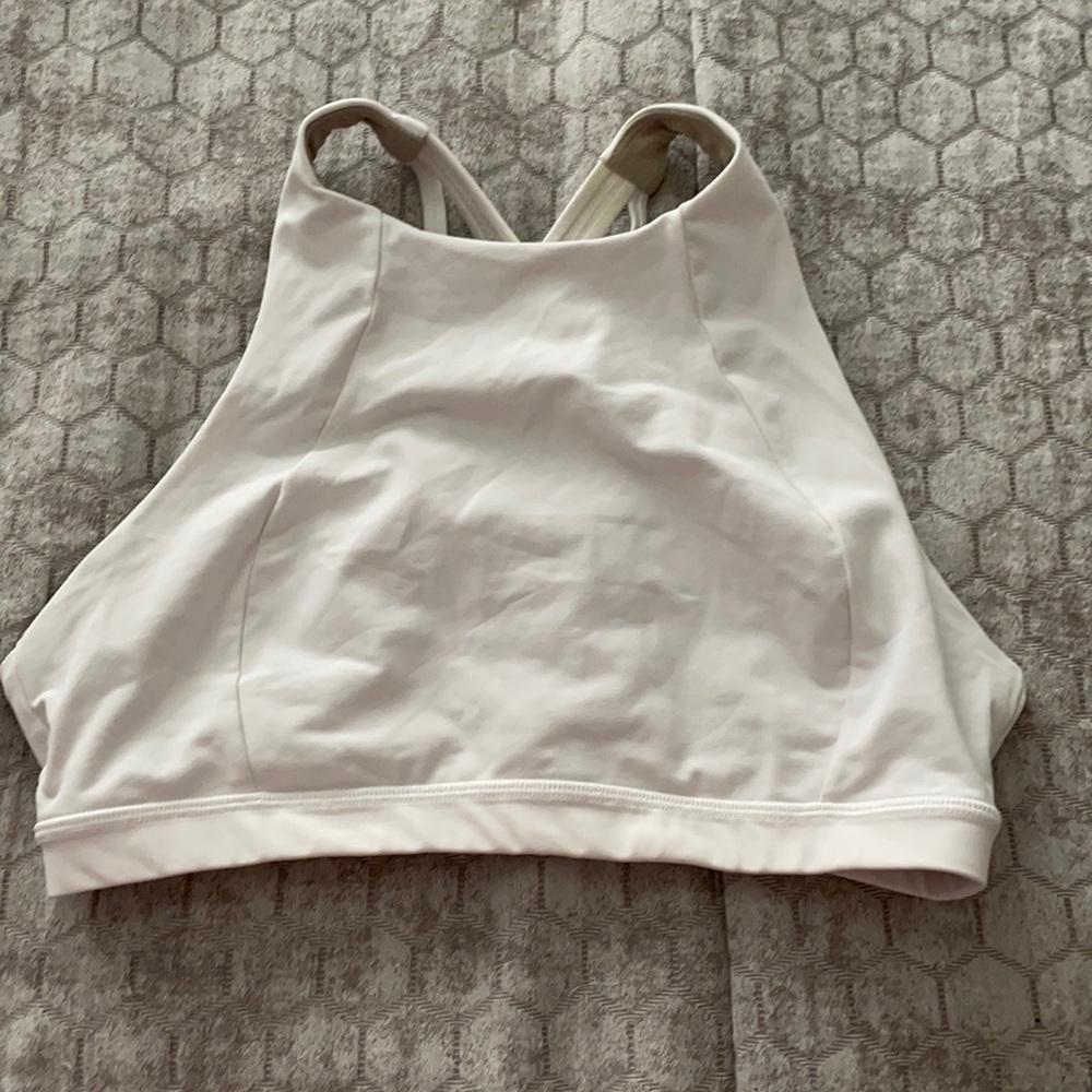 Lululemon white energy bra high neck